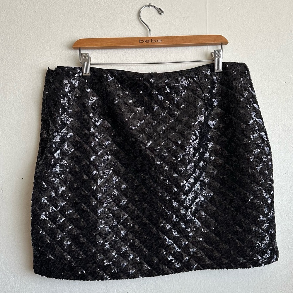 Banana Republic Geometric Sequined Black Miniskirt - Sz 14